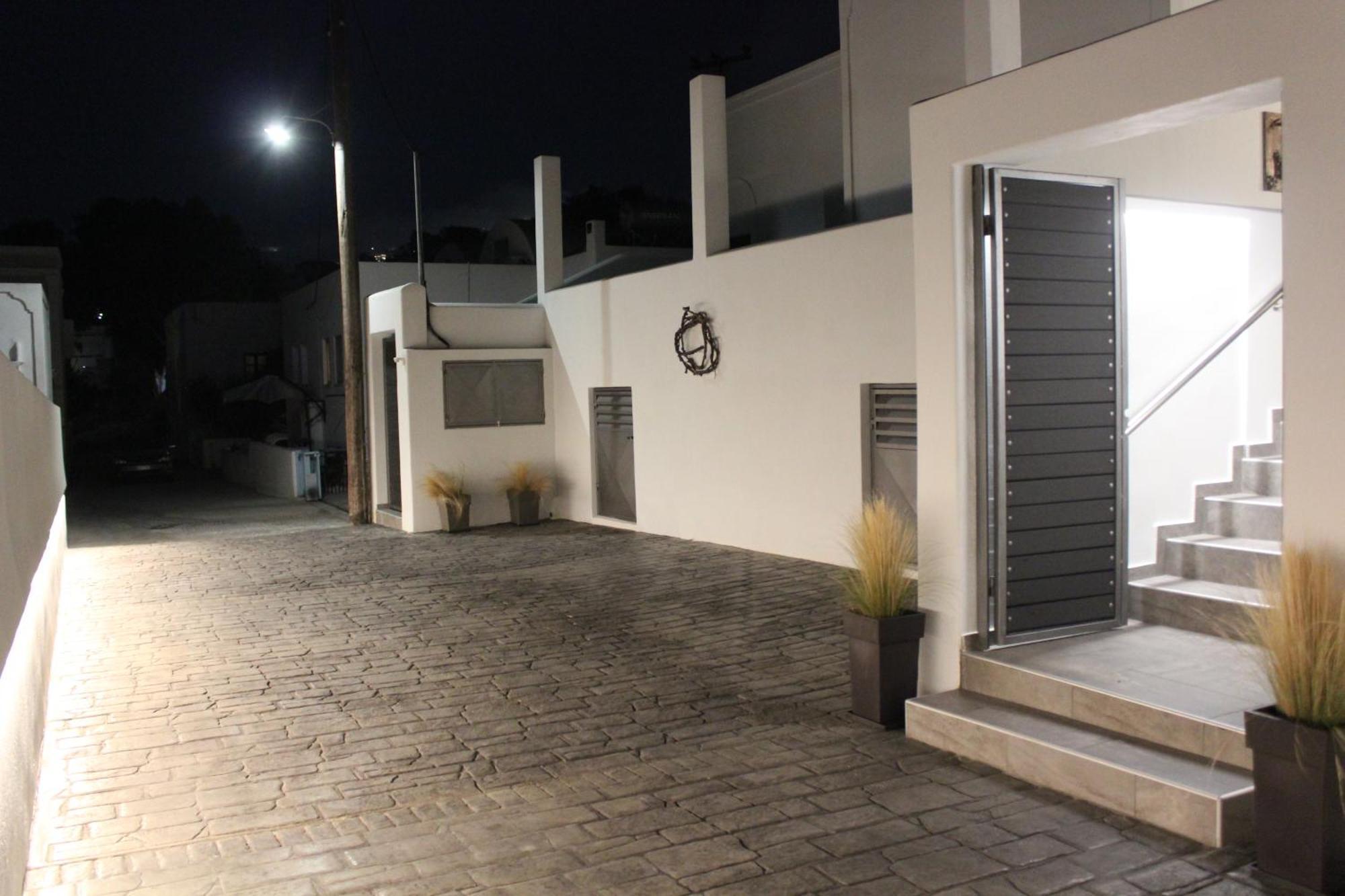 The Rock Luxury Homes Mesaria Exterior photo