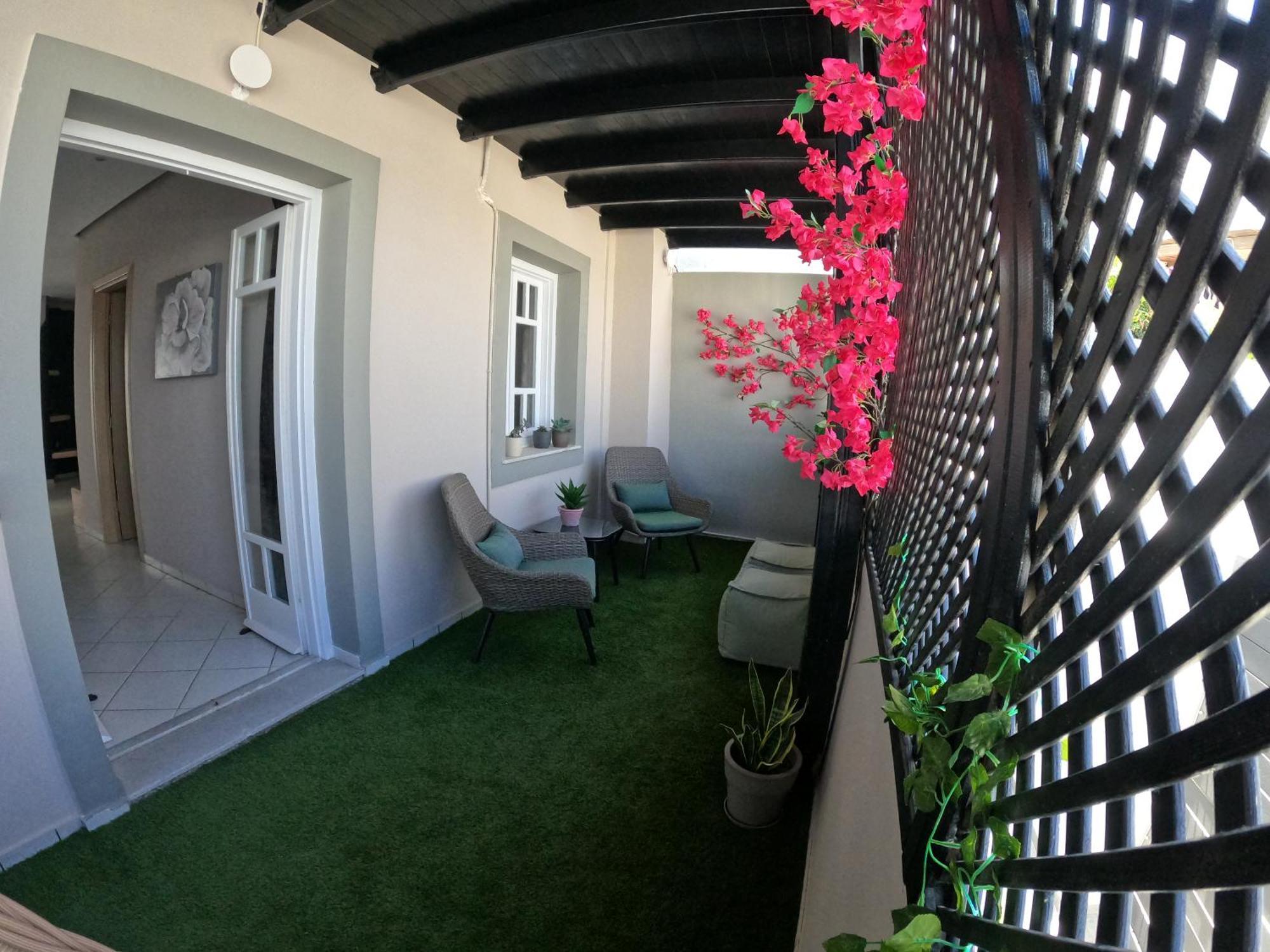 The Rock Luxury Homes Mesaria Exterior photo